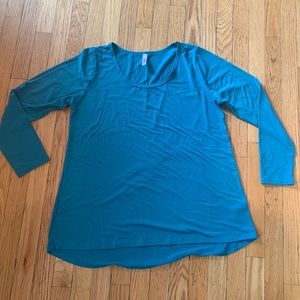 ❌SOLD❌Lula Roe Lynnae top